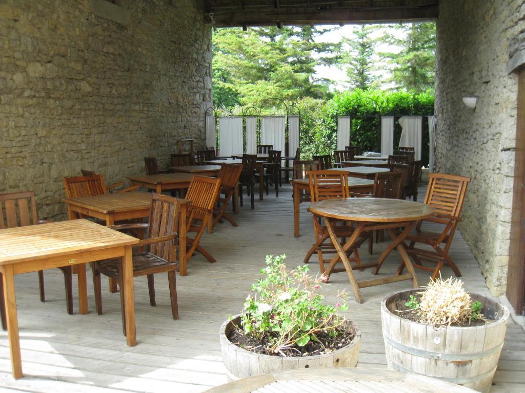 Auberge Du Vernay Charette  ภายนอก รูปภาพ